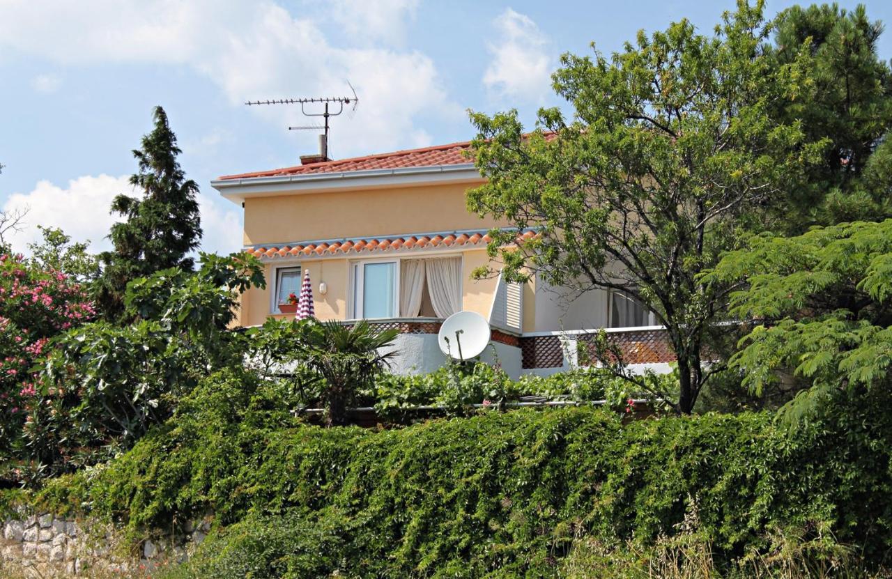 Apartments By The Sea Novi Vinodolski - 5558 Exteriör bild