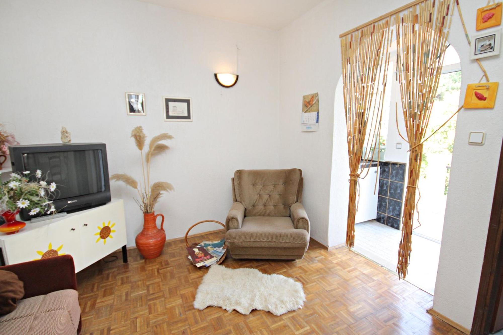 Apartments By The Sea Novi Vinodolski - 5558 Rum bild